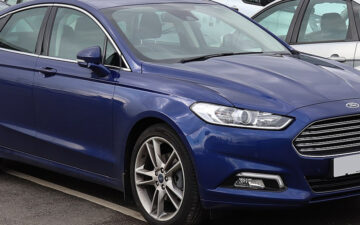 rent a car services ford mondeo